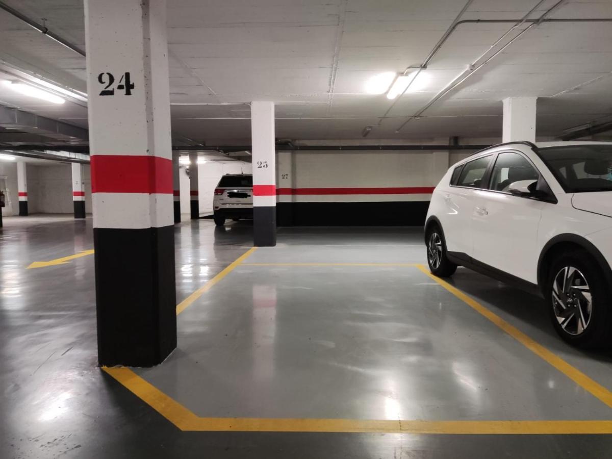 Apartamento Centro Con Parking Privado Apartment *